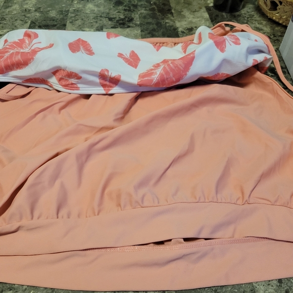 Bathing Suit - Picture 2 of 3